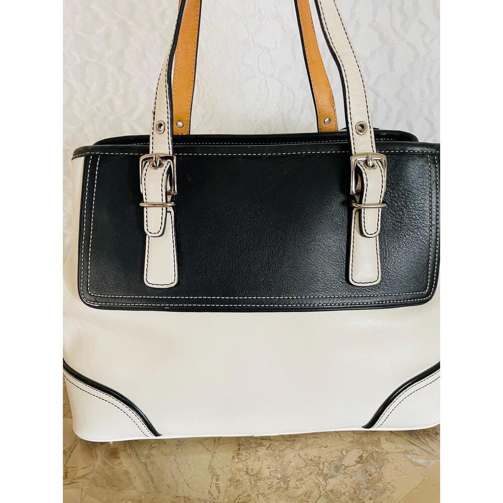 Vtg Coach Hampton off white/ black Legacy leather tote shoulder bag handbag 9605 - Picture 9 of 13
